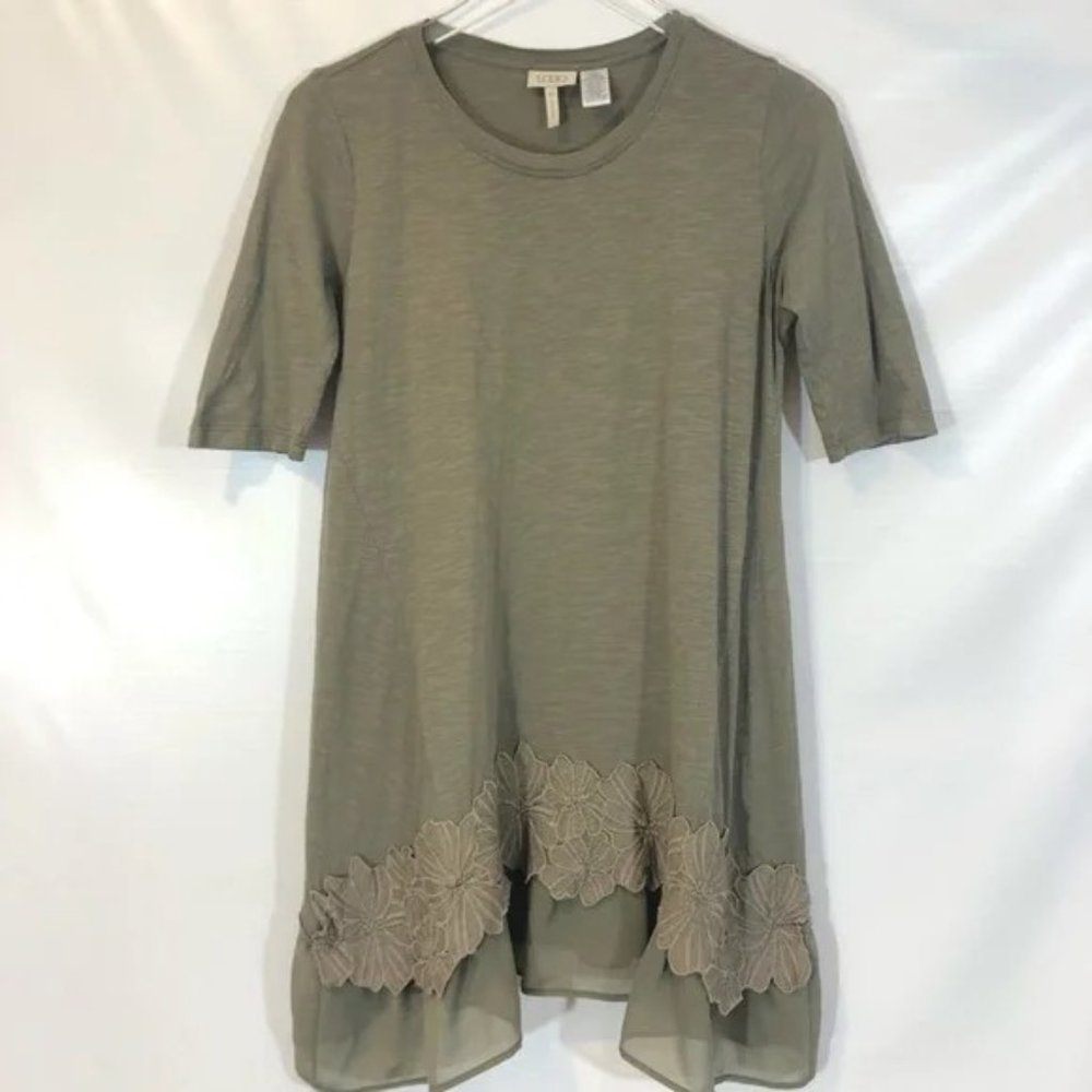 LOGO Floral Appliqué Tunic Size XS  LOGO by Lori Goldstein